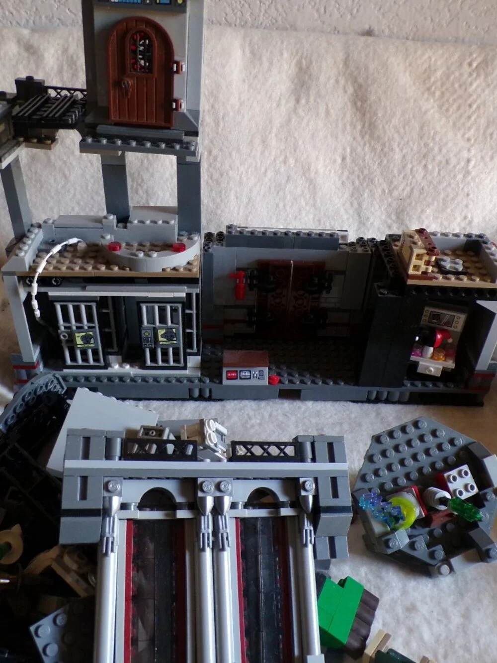 Arkham Asylum Breakout LEGO DC Comics Super Heroes: Batman: 10937